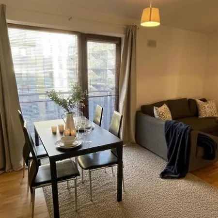 דירה City- Modern Apart-sleeps 2 דבלין